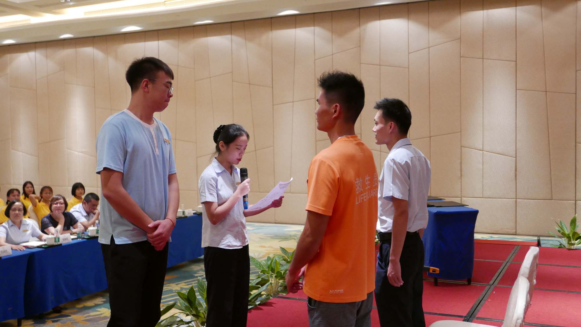 20181029 2017级“国光豪生精英班”拜师仪式圆满结束 (3).JPG