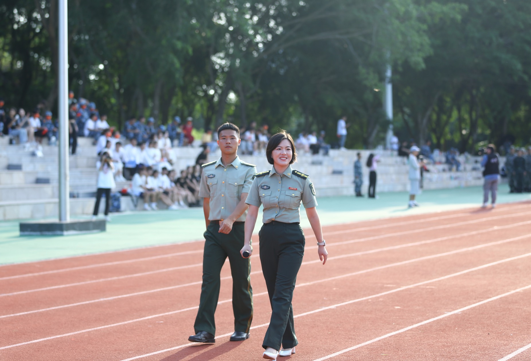 QQ20211002-162240@2x.jpg