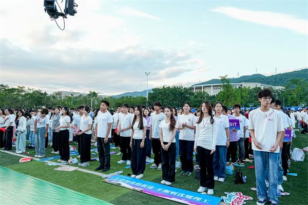 e134ae897bb8fc82ff3193f080df8475.jpg e134ae897bb8fc82ff3193f080df8475.jpg