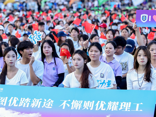 12534824.jpg 12534824.jpg