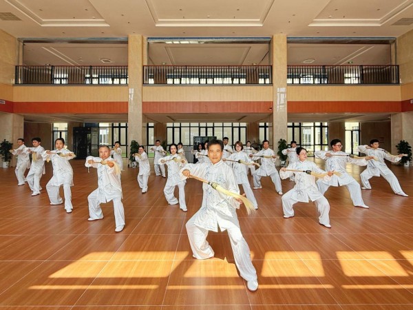 图片 3.jpg 图片 3.jpg