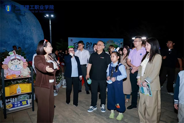 2972da74e1a43139718b0c8eee46141f.jpg 2972da74e1a43139718b0c8eee46141f.jpg