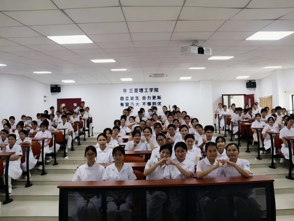 图片 11.jpg 图片 11.jpg